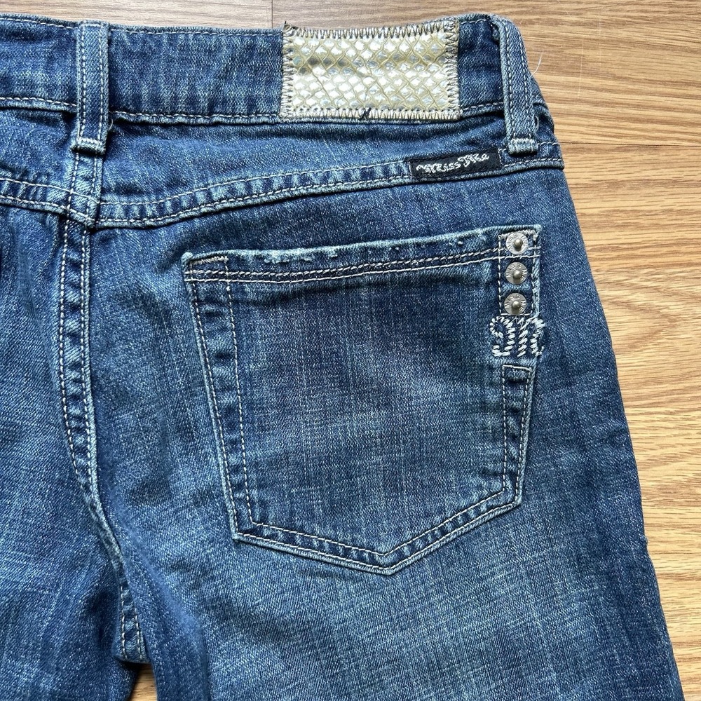 Miss Me JP4695 Med Wash Low Rise Y2K Cross Rimestone Bootcut Women Denim Jean 27 - Picture 13 of 16
